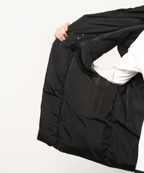 SISE(シセ)の「SISE STOLE DOWN VEST(ダウンベスト・メンズ・ブラック・MEDIUM/LARGE)」の4枚目の写真