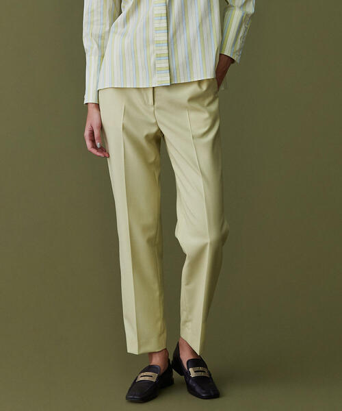 TOMORROWLAND （トゥモローランド）の「タスマニアウールオックス シガレットパンツ（スラックス・レディース・ライトイエロー/ライトピンク・36/34/32）」の2枚目の写真