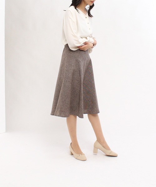 TRUDEA(トルディア)の「ビット付きツイードフレアスカート(スカート・レディース・ブラック/ブラウン・MEDIUM/LARGE/SMALL)」の10枚目の写真