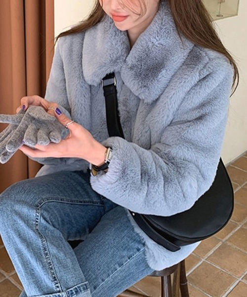 Doula Doula（ドゥーラドゥーラ）の「フェイクファー襟付きアウター（ブルゾン・レディース・ベージュ/ブラウン/ブルー・FREE）」の19枚目の写真