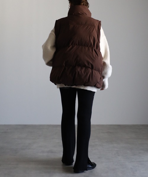 r.（アールドット）の「ファイバーダウン 　オーバーベスト（ダウンベスト・レディース・キナリ/ブラウン/ブラック/グレイッシュベージュ/グリーン/ミント/オリーブ・FREE）」の20枚目の写真