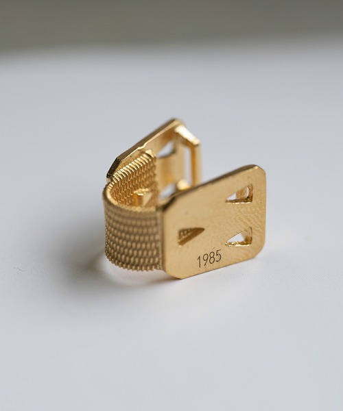 HERGO（ハーゴ）の「HERGO ハーゴ / bandage ear cuff silver シルバー925バンテージイヤーカフ イヤカフ / her-ec001（イヤーカフ・メンズ・ブラック/シルバー/ゴールド・FREE）」の14枚目の写真