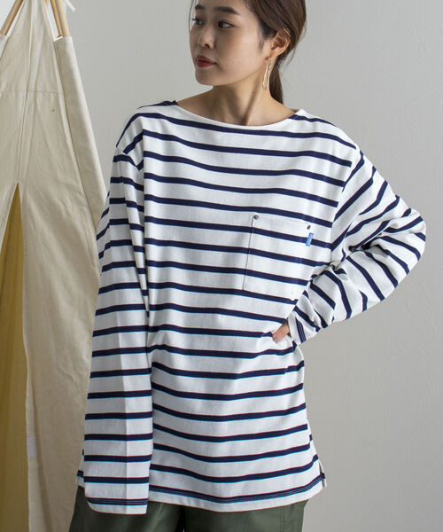 GEVACO（ゲバコ）の「【GEVACO/ゲバコ】オープンエンド度詰め天竺 ボーダー長袖ボートネックTシャツ（Tシャツ/カットソー・メンズ・ホワイト×ブルー/ホワイト×ネイビー/ネイビー×ホワイト・SMALL/MEDIUM/LARGE）」の3枚目の写真