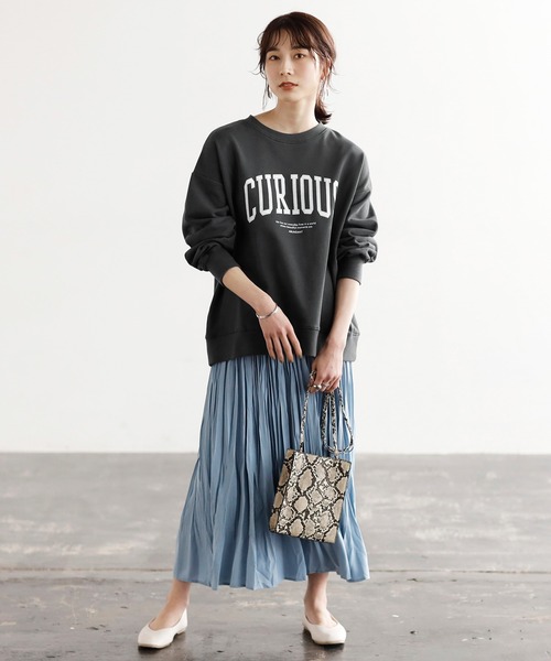 GeeRA（ジーラ）の「カレッジロゴスウェット（Tシャツ/カットソー・レディース・ブラック/チャコール/アイボリー/ブルー・X-LARGE/MEDIUM/LARGE/SMALL/XX-LARGE）」の21枚目の写真