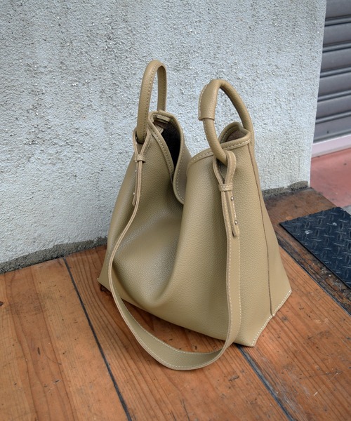 Marient（マリエント）の「2way Tote Shoulder Bag/トートショルダーバッグ（トートバッグ・レディース・ベージュ/ブラック・FREE）」の3枚目の写真