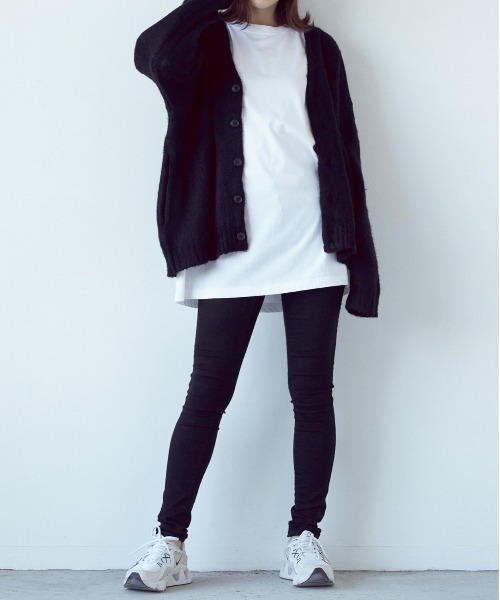 Bling Leads(ブリングリーズ)の「★Bling leads★5ゲージモヘアタッチ ビッグカーディガン(カーディガン/ボレロ・レディース・ブルー/ブラック/ライトグレー/グリーン/マスタード/オレンジ/エメラルド/レッド/チャコールグレー・MEDIUM/LARGE)」の13枚目の写真