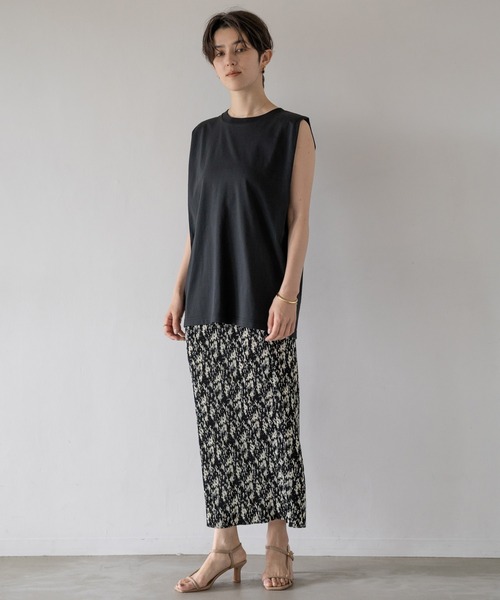 A part by(アパートバイ)の「プリーツイージータイトスカート(スカート・レディース・ブラウン/オレンジ/グリーン/ライトベージュ/ブラック/グリーン系その他5/ライトブラウン/ライトグレー/グレー系その他6/グレー系その他4/ネイビー/ベージュ/グリーン系その他4/ブラック系その他2/ライトブルー/ベージュ系その他/ブルー/キャメル/グレー系その他/カーキ・FREE)」の21枚目の写真