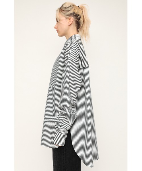 SLY(スライ)の「LOOSE OVER ARMSLIT STRIPE SH ルーズ オーバー ストライプ シャツ(シャツ/ブラウス・レディース・ブルー系その他/ブラック系その他2・FREE)」の15枚目の写真