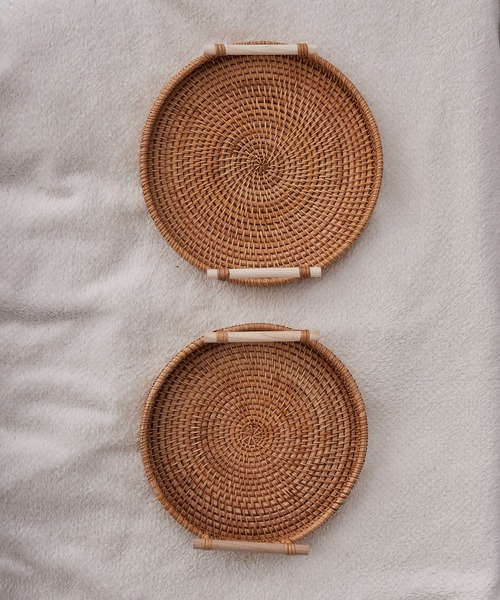 BIRTHDAY BAR（バースデイバー）の「ラタン編みトレイ Lサイズ（収納グッズ・レディース・ナチュラル・フリー）」の3枚目の写真