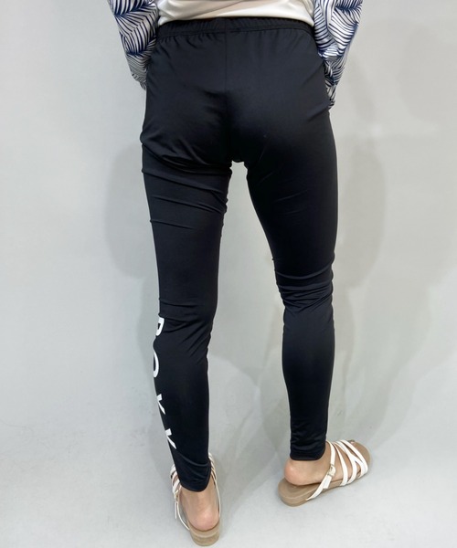 ROXY(ロキシー)の「ROXY/ロキシー 水陸両用 無地ワンポイントロゴレギンス RLY225069(スイムグッズ・レディース・ブラック/ブラック×ブルー/ホワイト系その他/ブラック×ピンク/ブラック系その他・L/M/S)」の13枚目の写真