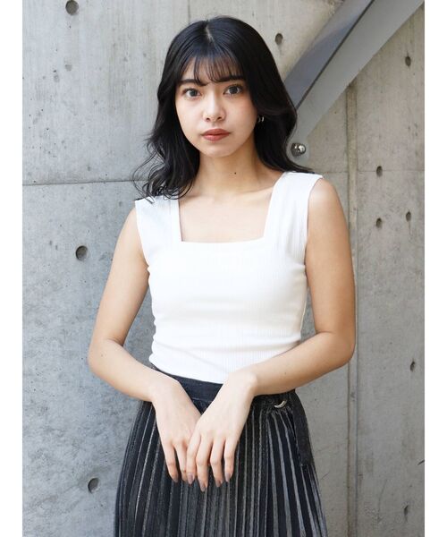 MURUA(ムルーア)の「フレンチスリーブインナータンク(タンクトップ・レディース・ホワイト/ブラック/ブルー・FREE)」の4枚目の写真