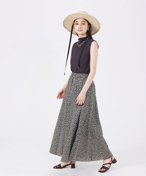 PICHE ABAHOUSE(ピシェ アバハウス)の「アンクルストラップトングサンダル(サンダル・レディース・ゴールド/ラベンダー/ブラック/その他・35/36/37/38/39)」の5枚目の写真