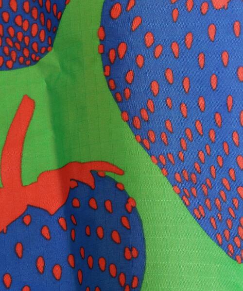 BAGGU(バグー)の「<BAGGU> STANDARD ストロベリー/スタンダード(エコバッグ/サブバッグ・キッズ・ケリー・FREE)」の8枚目の写真
