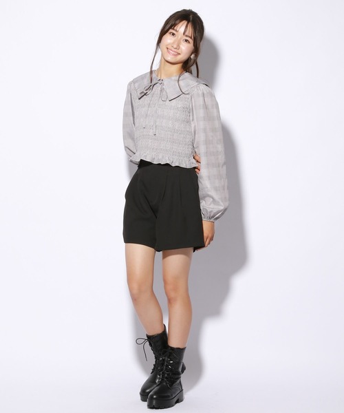 repipi armario(レピピ アルマリオ)の「ハイウエストタックキュロット(その他パンツ・キッズ・ブラック/アイボリー/モカ・SMALL/MEDIUM/LARGE)」の4枚目の写真