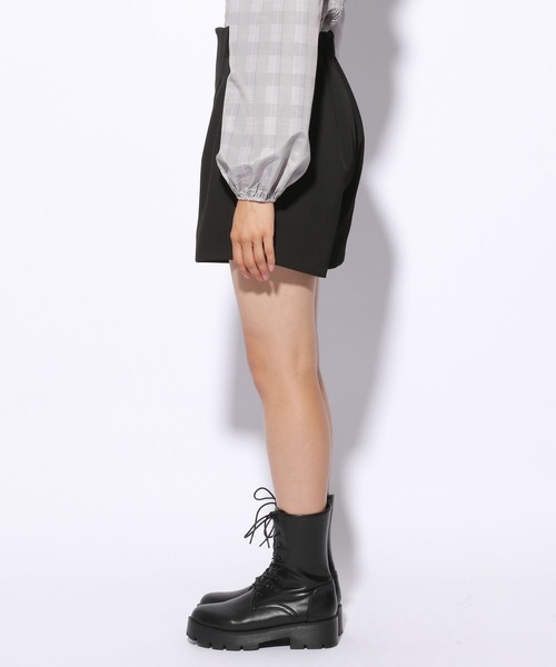 repipi armario(レピピ アルマリオ)の「ハイウエストタックキュロット(その他パンツ・キッズ・ブラック/アイボリー/モカ・SMALL/MEDIUM/LARGE)」の7枚目の写真