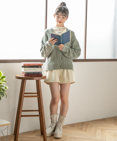 repipi armario(レピピ アルマリオ)の「ハイウエストタックキュロット(その他パンツ・キッズ・ブラック/アイボリー/モカ・SMALL/MEDIUM/LARGE)」の20枚目の写真