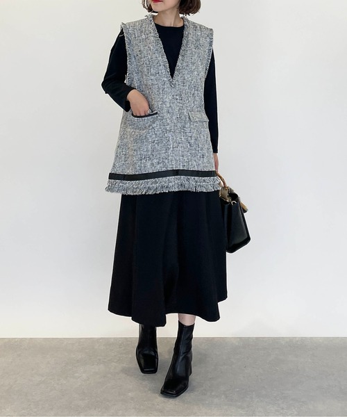 DIARIUM（ディアリウム）の「ツイードフリンジベスト（ベスト・レディース・ベージュ/グレー・M）」の12枚目の写真