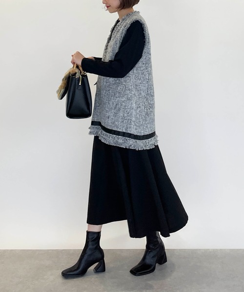 DIARIUM（ディアリウム）の「ツイードフリンジベスト（ベスト・レディース・ベージュ/グレー・M）」の9枚目の写真