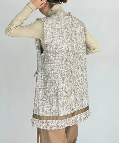 DIARIUM（ディアリウム）の「ツイードフリンジベスト（ベスト・レディース・ベージュ/グレー・M）」の15枚目の写真