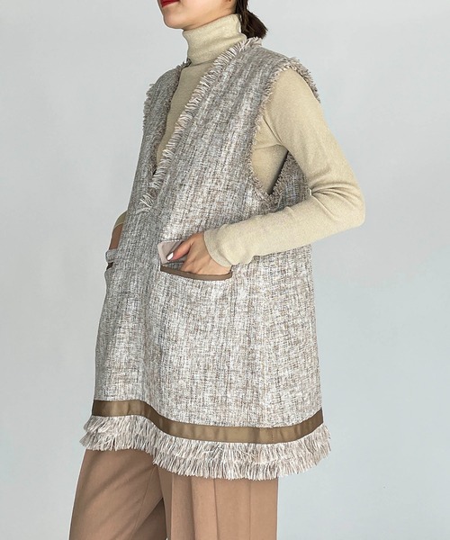 DIARIUM（ディアリウム）の「ツイードフリンジベスト（ベスト・レディース・ベージュ/グレー・M）」の14枚目の写真