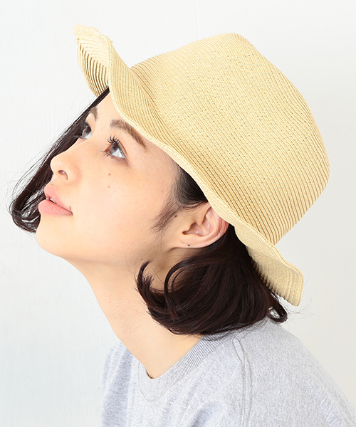 BEAMS BOY(ビームスボーイ)の「BRONTE HAT / ペーパーコットン ハット 15SS(ハット・レディース・ナチュラル/ブラック・ONE SIZE)」の2枚目の写真