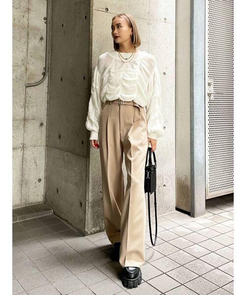 EMODA（エモダ）の「ワイドベルトハイウエストルーズパンツ（その他パンツ・レディース・ブラック/ベージュ/レッド・SMALL/MEDIUM）」の7枚目の写真