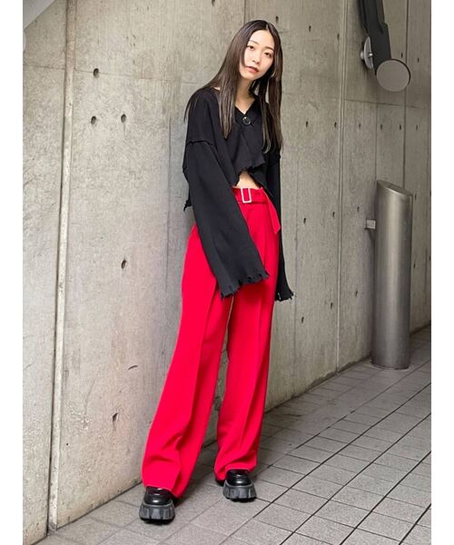 EMODA（エモダ）の「ワイドベルトハイウエストルーズパンツ（その他パンツ・レディース・ブラック/ベージュ/レッド・SMALL/MEDIUM）」の15枚目の写真