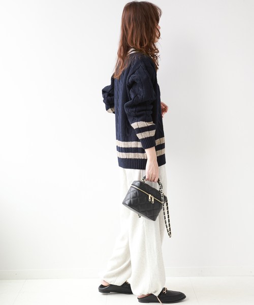 Oldderby Knitwear（オールダービーニットウェア）の「《追加》【Oldderby Knitwear】Vネックニットプルオーバー（ニット/セーター・レディース・ネイビー/ブラウン・LARGE）」の21枚目の写真