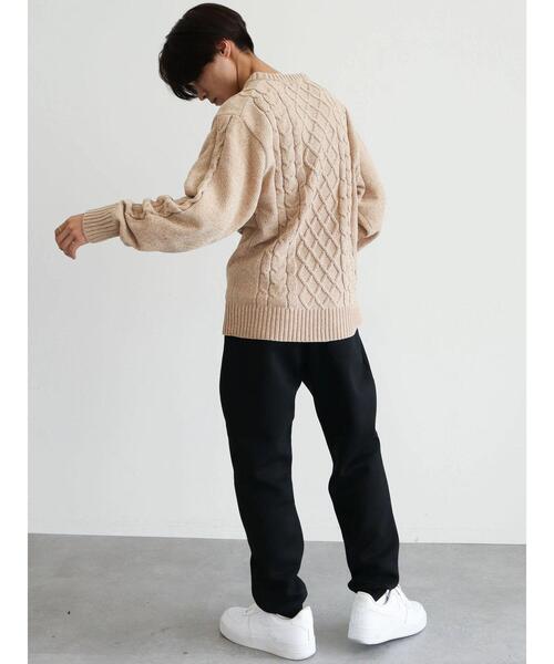 CRAFT STANDARD BOUTIQUE（クラフトスタンダードブティック）の「モールケーブル編みクルーネックニット（ニット/セーター・メンズ・ブラック/ブルーグリーン/グレイッシュベージュ/オフホワイト/チャコールグレー/グレー・M/L/LL）」の12枚目の写真