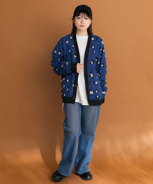 HEYUMM（ヘユム）の「アニマル柄ジャガードカーディガン（カーディガン/ボレロ・メンズ・ベージュ/ブルー/アイボリー・ONE）」の16枚目の写真