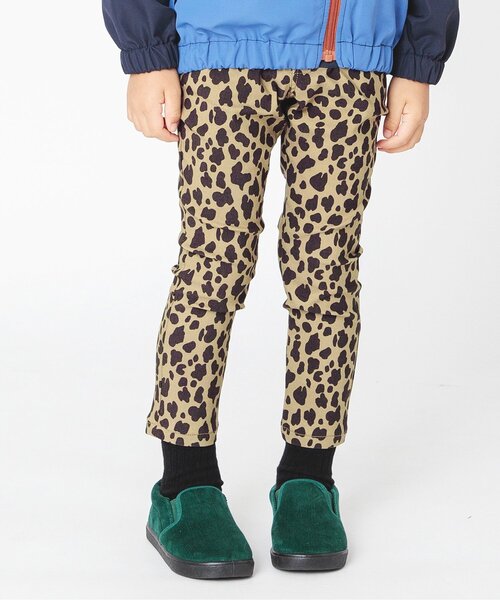 BREEZE（ブリーズ）の「らくらくスキニーパンツ（その他パンツ・キッズ・カモフラージュ/ブルー/キナリ/エメラルド/オレンジ/ブラウン/マスタード/ブラック/ピンク/パープル/ネイビー/インディゴブルー/ベージュ/カーキ・110/130/150/100/140/120/90）」の4枚目の写真