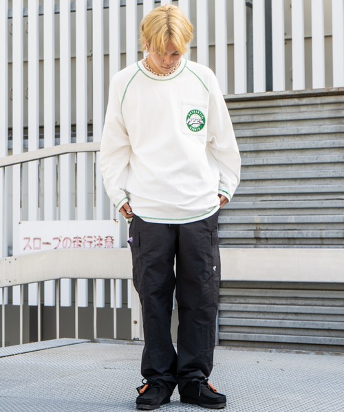 #MEMORY(メモリー)の「MEMORY 配色ステッチ ラグラン ロンT / オーバーサイズ 長袖tシャツ ヘビーウェイト ロンt(Tシャツ/カットソー・メンズ・イエロー/パープル/ホワイト/ブラック・FREE)」の5枚目の写真