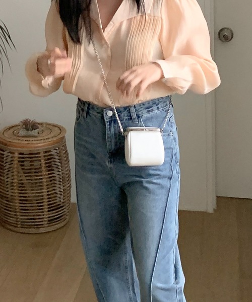 cream creme(クリームクレーム)の「ミニキューブチェーンクロスバック(ショルダーバッグ・レディース・ホワイト/ピンク/シルバー/ブラック・FREE)」の5枚目の写真
