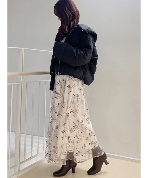 MERCURYDUO(マーキュリーデュオ)の「チュール刺繍フレアスカート(スカート・レディース・ライトブルー/アイボリー/ベビーピンク・SMALL/MEDIUM)」の16枚目の写真