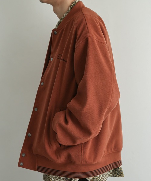 SENSE OF PLACE by URBAN RESEARCH（センスオブプレイスバイアーバンリサーチ）の「カルゼシシュウスタジャン（スタジャン・メンズ・ブラック/ベージュ/レッド・MEDIUM/LARGE）」の19枚目の写真