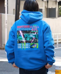 プルオーバーパーカー〈モブサイコ100 Ⅲ コラボレーションアイテム〉袖プリント バックプリント 刺繍