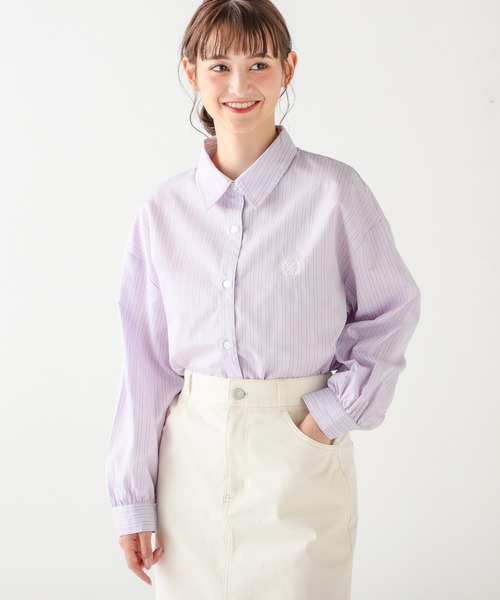 Honeys(ハニーズ)の「刺繍入りストライプシャツ(シャツ/ブラウス・レディース・ブルー系その他/パープル系その他/イエロー系その他/ピンク系その他・S/M/L)」の17枚目の写真