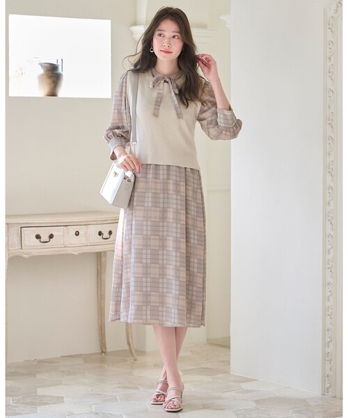 ANY SIS(エニィスィス)の「【2SET】ニットジレワンピース セット(セットアップ・レディース・ベージュ系5/スカイブルー系5・2/3/1)」の10枚目の写真