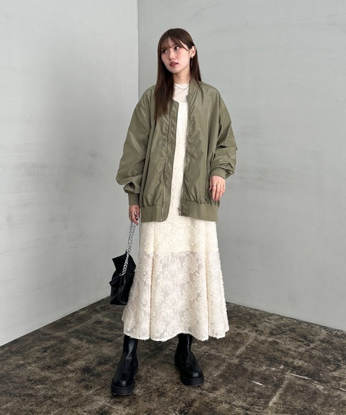 EPIMI E'PIMMY（エピミエピミー）の「〈ユニセックス〉オーバーサイズMA-１（MA-1・レディース・グレー/カーキ/ブラック・MEDIUM）」の21枚目の写真