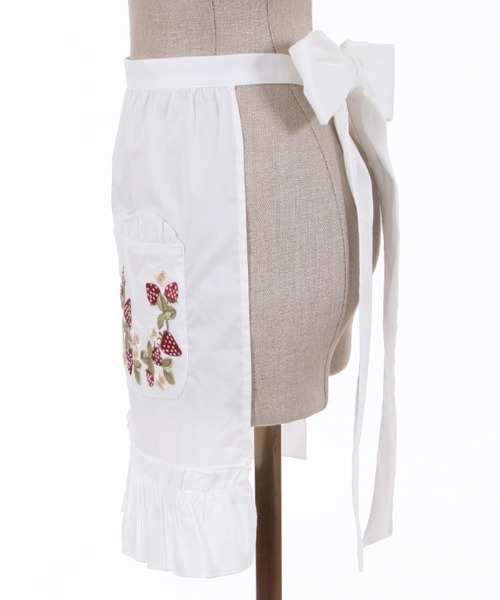 axes femme（アクシーズファム）の「苺刺繍ハーフエプロン（エプロン・レディース・キナリ/ワイン/ホワイト・MEDIUM）」の9枚目の写真