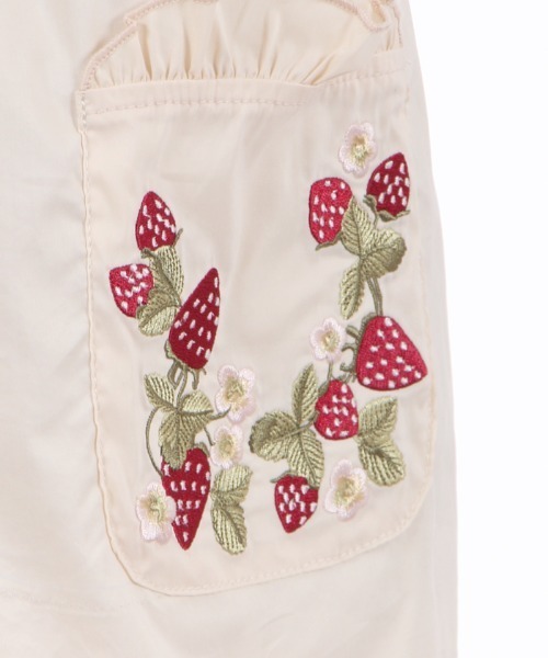 axes femme（アクシーズファム）の「苺刺繍ハーフエプロン（エプロン・レディース・キナリ/ワイン/ホワイト・MEDIUM）」の22枚目の写真