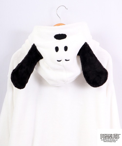 PEANUTS（ピーナッツ）の「PEANUTS スヌーピー コスプレ 着る毛布（ルームウェア/パジャマ・レディース・ホワイト・M/L）」の5枚目の写真