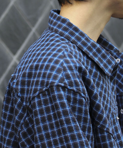 GLOSTER(グロスター)の「【GLOSTER/グロスター】ウエスタンチェックシャツ カットオフ USED加工 スナップボタン(シャツ/ブラウス・メンズ・ブルー系その他・M/L)」の16枚目の写真