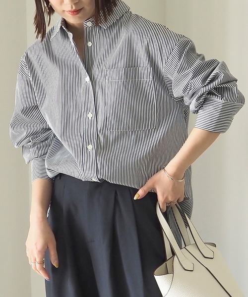Riberry（リベリー）の「ストライプシャツ（シャツ/ブラウス・レディース・ネイビー/サックスブルー/グリーン・FREE）」の3枚目の写真