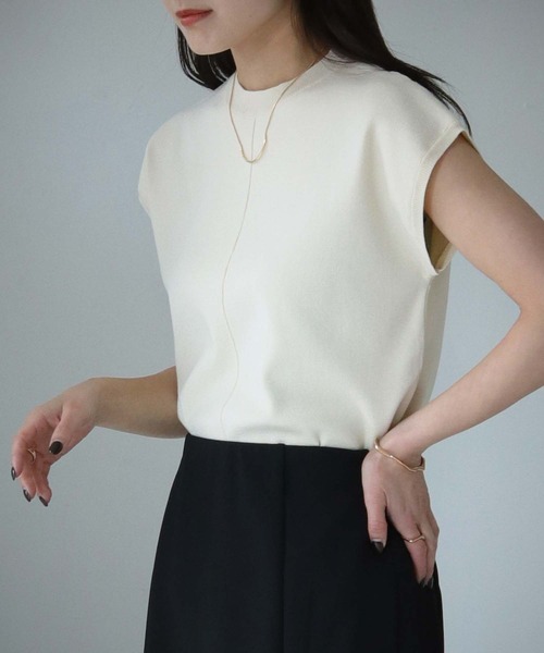 cheriella（シェリエラ）の「【cheriella】WEB限定ベーシックサマーニット４（ニット/セーター・レディース・ブルー/ブラック/カーキ/アイボリー/マスタード/チャコールグレー/グレイッシュベージュ/ブルーグリーン/ワイン・M）」の11枚目の写真