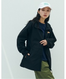 スタンドカラーウインドジャケット