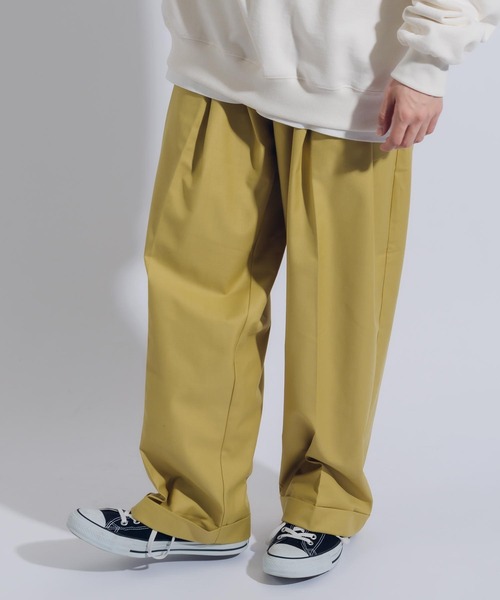 MUHET（ミュエータ）の「タックストレートパンツ（スラックス・レディース・カーキ/グレー/ブラウン/イエロー・X-LARGE/SMALL/MEDIUM）」の13枚目の写真