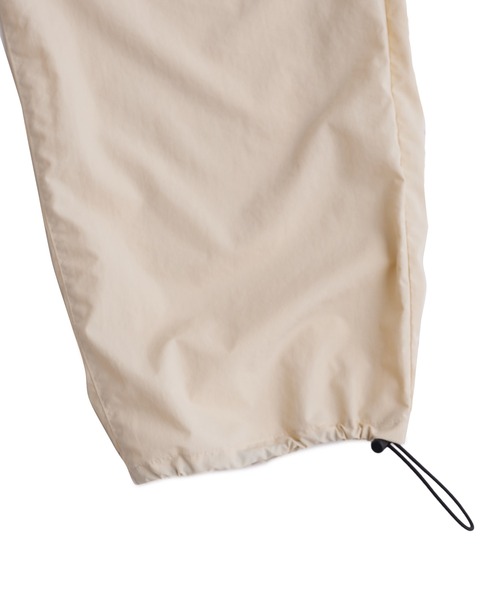 WHO'S WHO gallery（フーズフーギャラリー）の「COOPER FACTリップストップバルーンワイドイージーパンツ（カーゴパンツ・メンズ・ホワイト/ブラック/カーキ・FREE）」の8枚目の写真