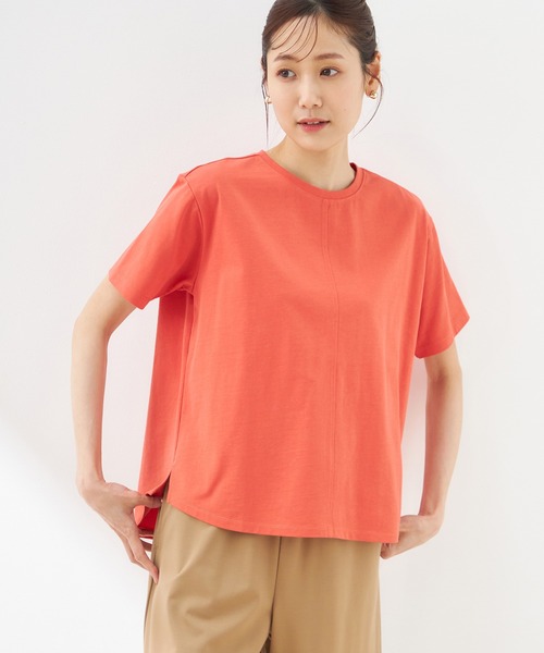 Petit Honfleur(プチオンフルール)の「【接触冷感・UVカット】オーガニックコットンラウンドヘムTシャツ(Tシャツ/カットソー・レディース・ホワイト/ブラック/イエロー/オレンジ・L/M)」の4枚目の写真