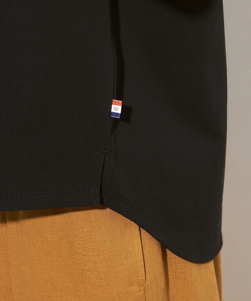 Petit Honfleur(プチオンフルール)の「【接触冷感・UVカット】オーガニックコットンラウンドヘムTシャツ(Tシャツ/カットソー・レディース・ホワイト/ブラック/イエロー/オレンジ・L/M)」の10枚目の写真